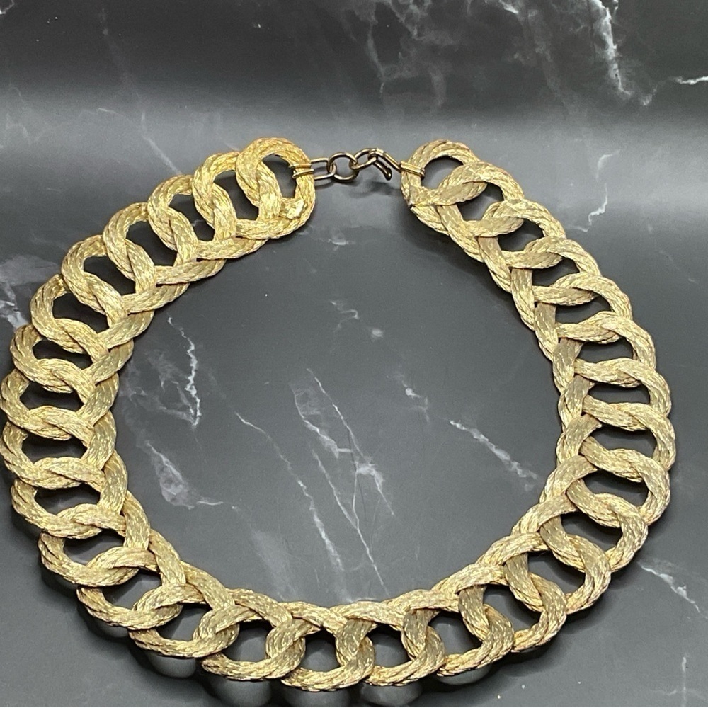 Faux Gold Lame’ Braided Wire Choker necklace Regal 1970s 80s vintage